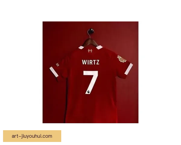 利物浦提前七轮加冕英超冠军红军王朝气势如虹震动欧洲足坛新格局