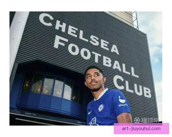 福法纳加盟AC米兰正式完成蓝军悼别新篇章开启