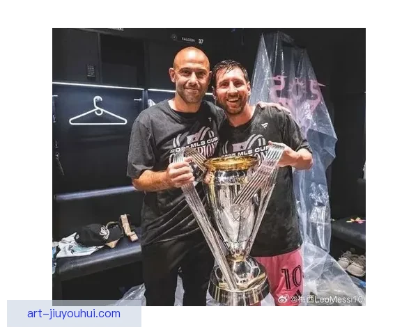 迈阿密国际次年刷新纪录荣膺美职联支持者盾杯