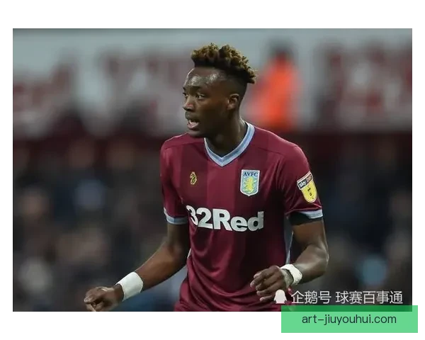 穆里略在森林防线横空出世年轻中卫凭顶级天赋重塑英超后防新标杆 穆里略在森林防线横空出世年轻中卫凭顶级天赋重塑英超后防新标杆